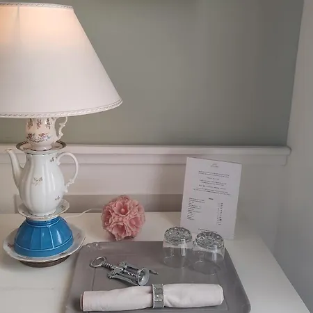 디모라 벨리니 럭셔리 룸스 앤 브렉퍼스트 B&B