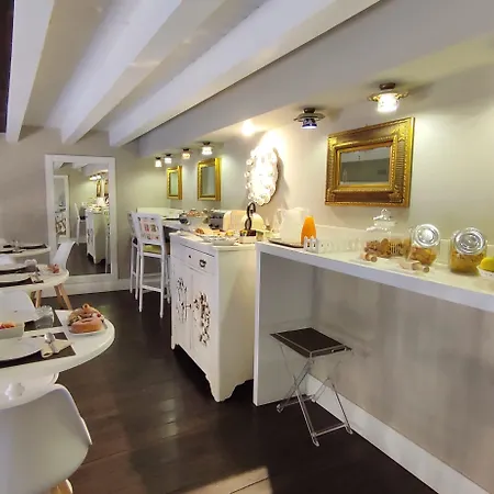 住宿加早餐酒店 Dimora Bellini - Residenza D'epoca 巴勒莫