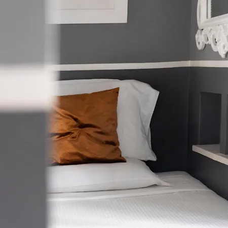 Dimora Bellini - Residenza D'epoca 4*