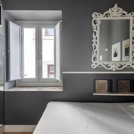 Dimora Bellini - Residenza D'epoca 4*