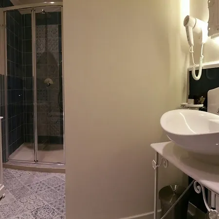 Dimora Bellini - Residenza D'epoca 4*